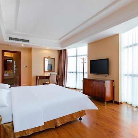Vienna Hotel Shenzhen Songgang Shajiang Road Esterno foto